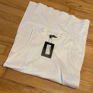 NWT Pretty Little Things T Shirt Dress - Size 8 / Medium